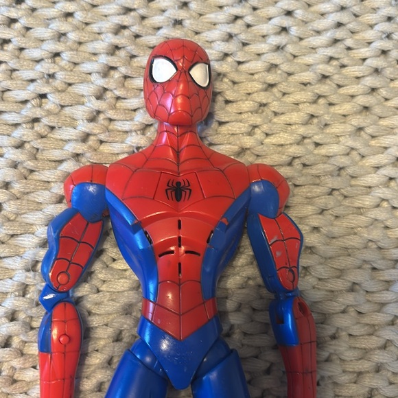 Spider-Man - Picture 3 of 5